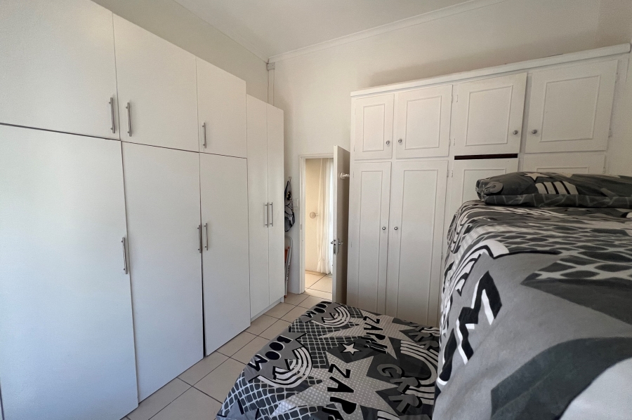 2 Bedroom Property for Sale in Bonza Bay Eastern Cape